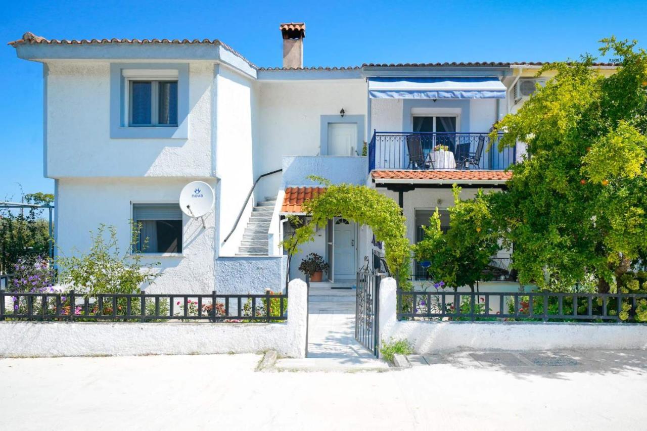 yaya n' papou apartment Limenas  Bagian luar foto